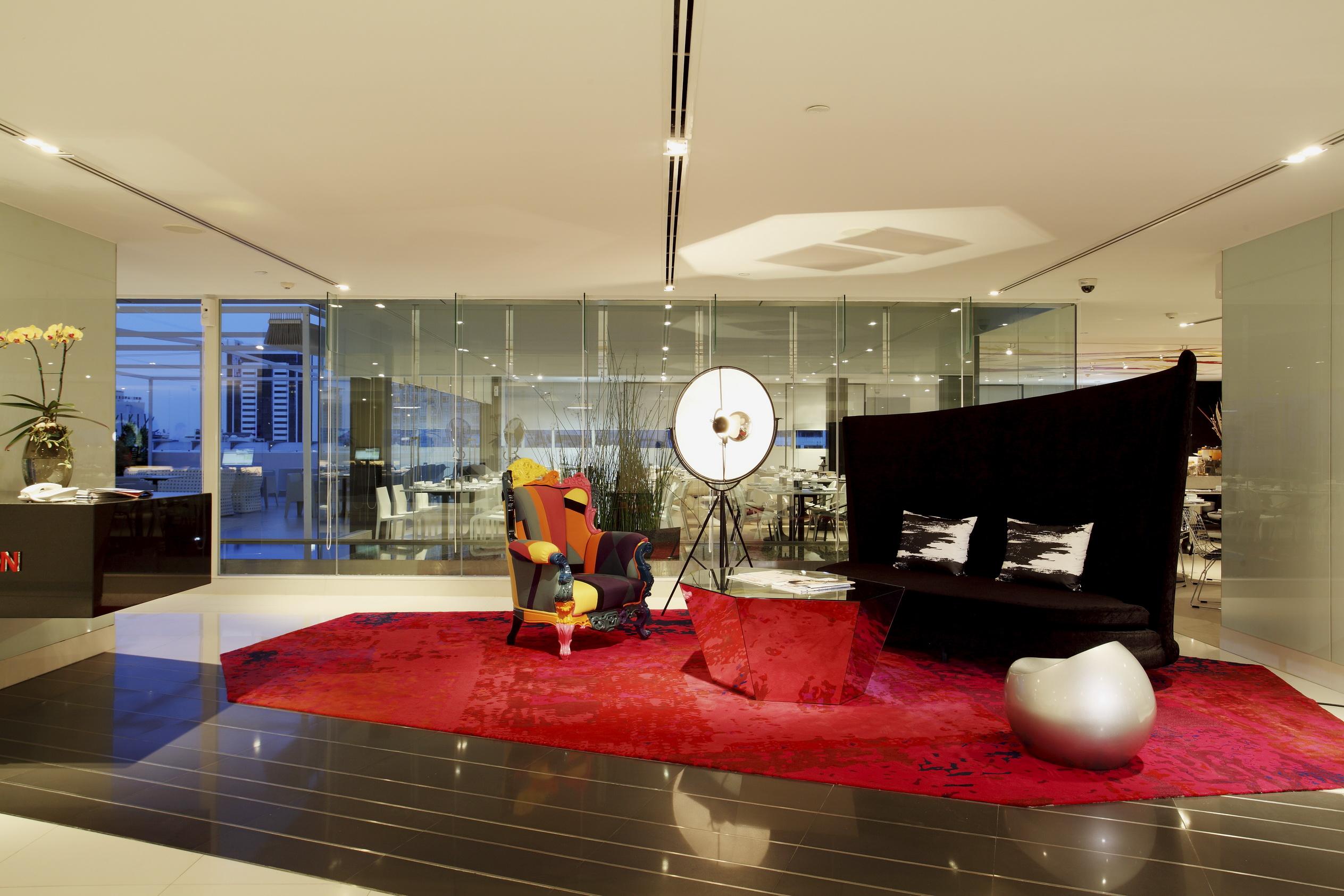 Centara Watergate Pavilion Hotel Bangkok Exterior foto